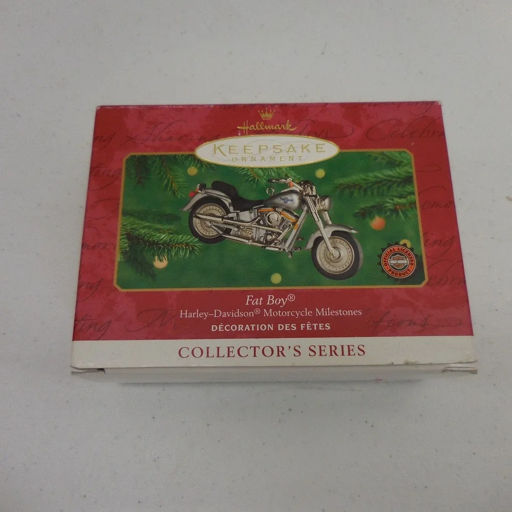 Hallmark Keepsake Harley-Davidson Fat Boy Motorcycle‎ Ornament 2000 QXI6774